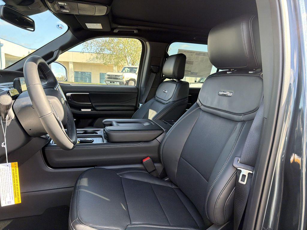 new 2025 Ford Expedition car, priced at $83,271