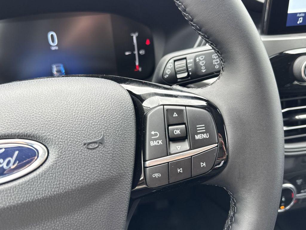 new 2025 Ford Escape car, priced at $29,512