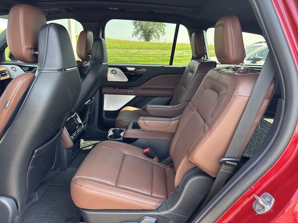 used 2025 Lincoln Aviator car, priced at $69,500