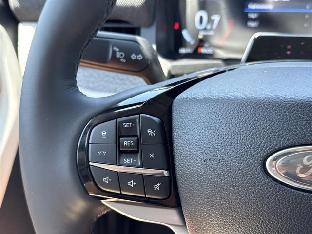 new 2025 Ford Explorer car, priced at $55,309