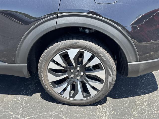 new 2025 Ford Explorer car, priced at $55,309