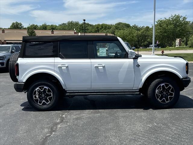 new 2024 Ford Bronco car, priced at $51,253