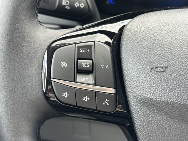 new 2025 Ford Escape car, priced at $29,882