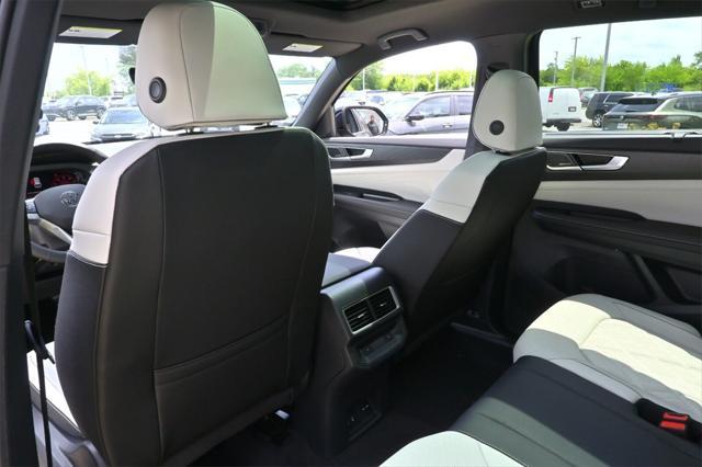 new 2025 Volkswagen Atlas Cross Sport car, priced at $50,238