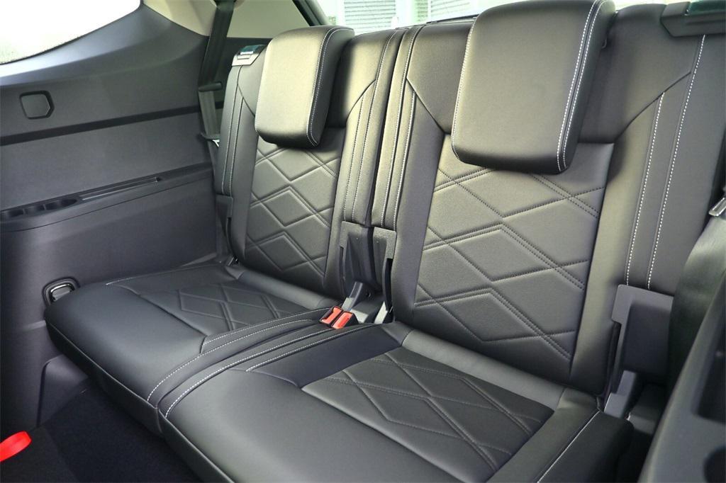 new 2026 Volkswagen Atlas car, priced at $42,286