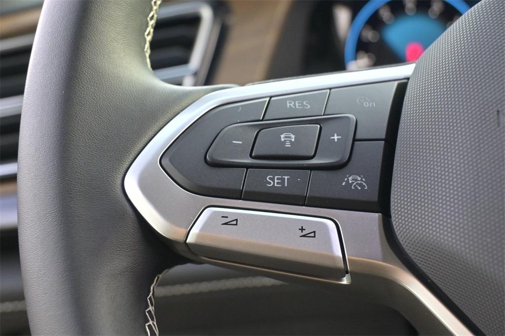 new 2026 Volkswagen Atlas car, priced at $42,286