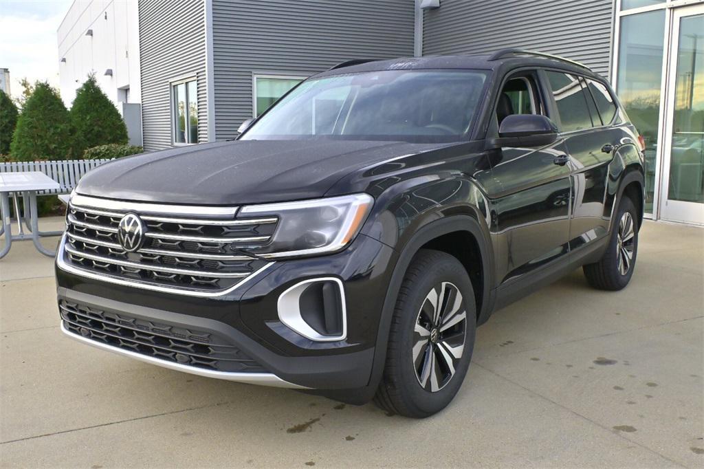 new 2026 Volkswagen Atlas car, priced at $42,286