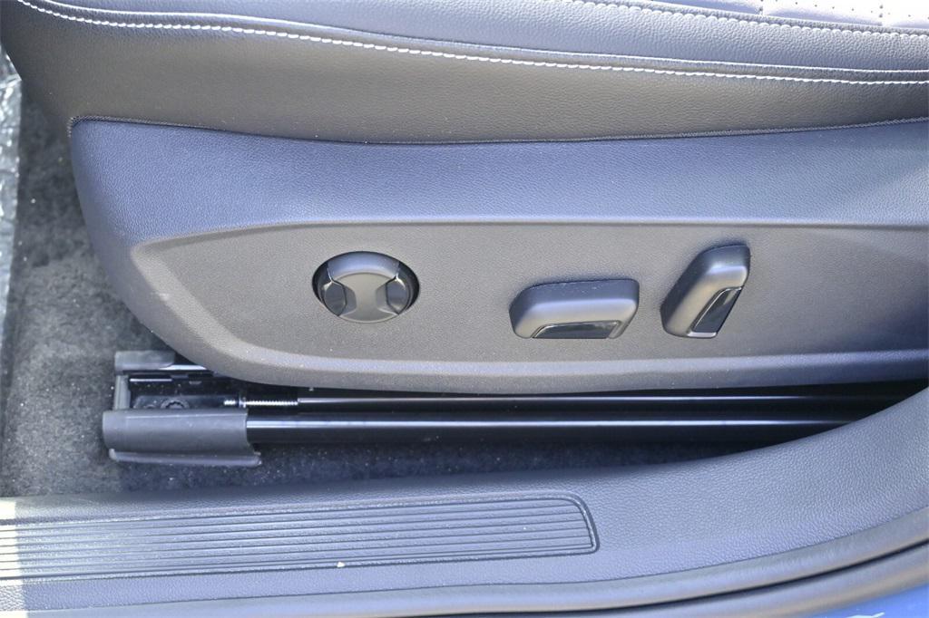 new 2025 Volkswagen Jetta car, priced at $25,114