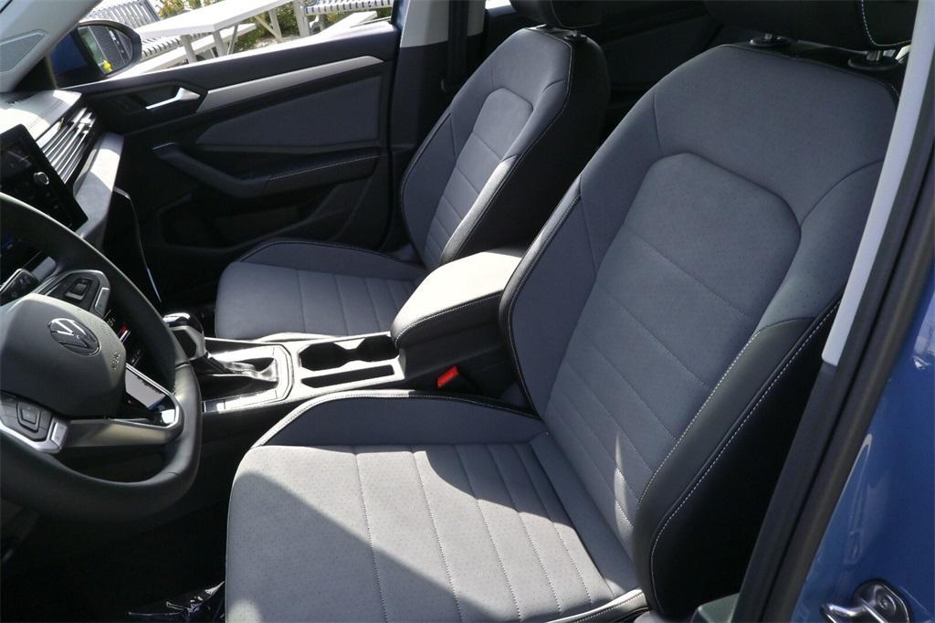 new 2025 Volkswagen Jetta car, priced at $25,114
