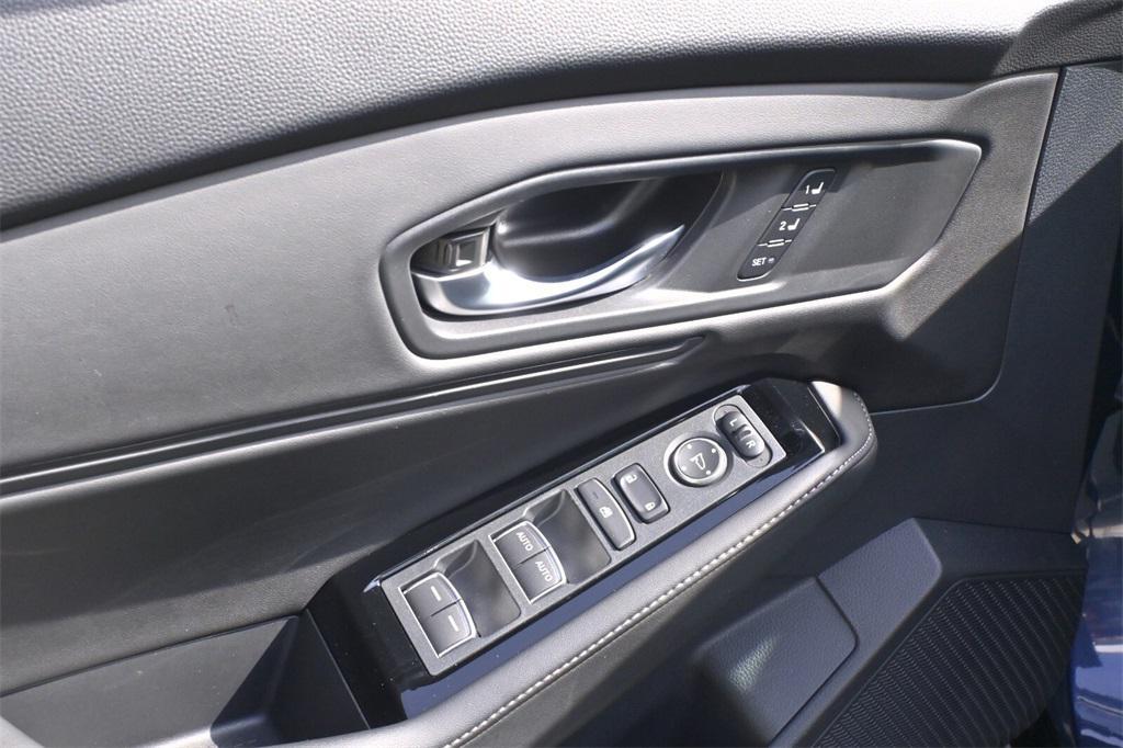 used 2023 Honda Accord Hybrid car, priced at $30,391