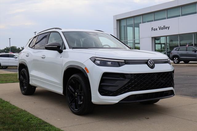 new 2025 Volkswagen Tiguan car, priced at $37,453