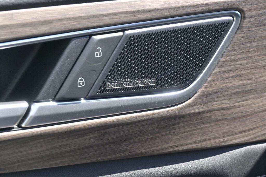 new 2026 Volkswagen Atlas car, priced at $56,233