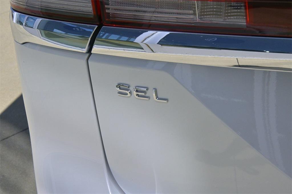 new 2026 Volkswagen Atlas car, priced at $56,233