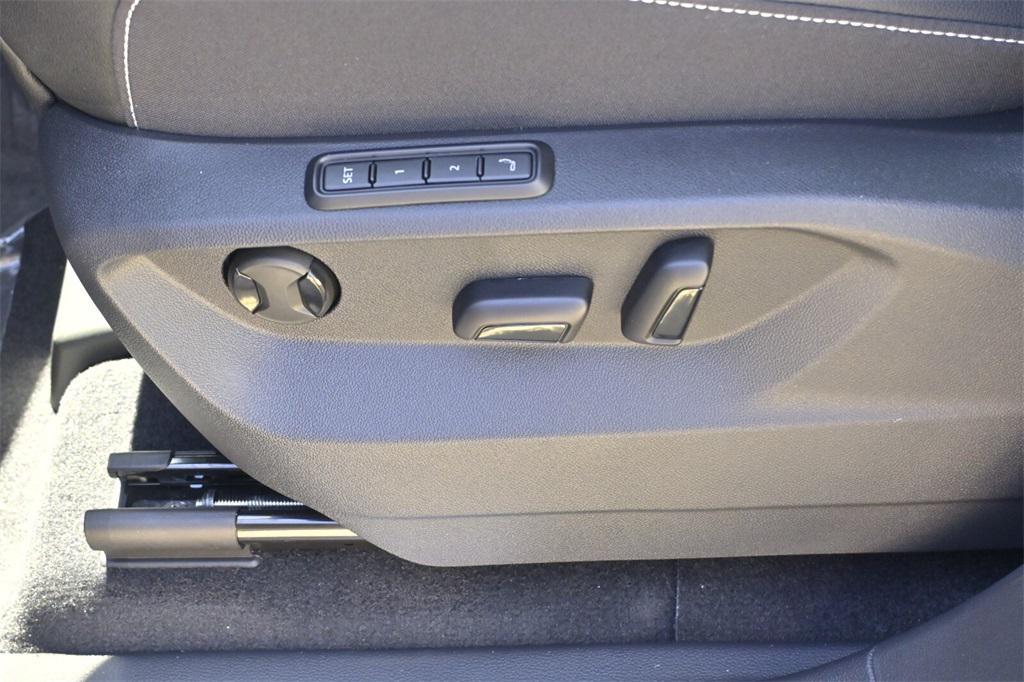 new 2026 Volkswagen Atlas car, priced at $56,233