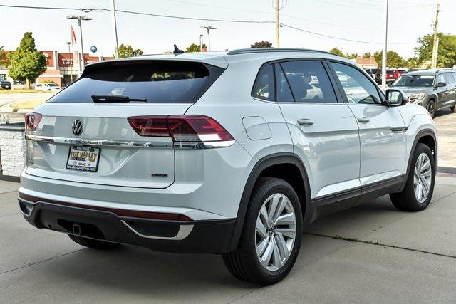 used 2021 Volkswagen Atlas Cross Sport car, priced at $25,490