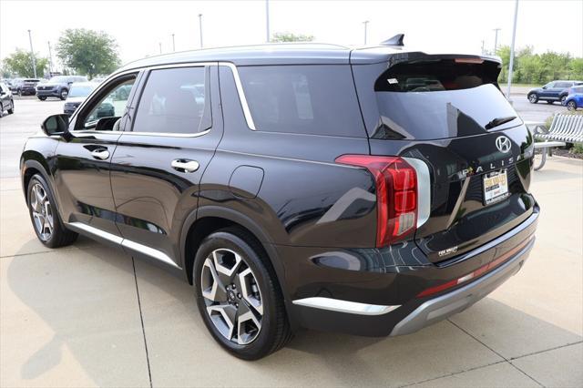 used 2023 Hyundai Palisade car, priced at $39,000