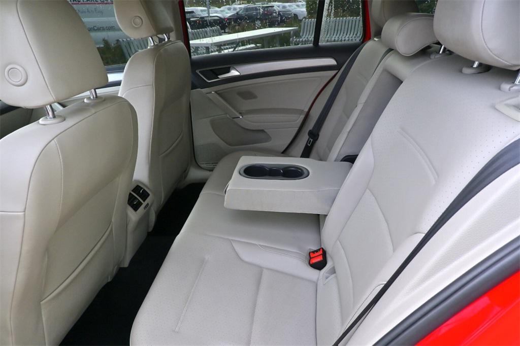 used 2015 Volkswagen Golf SportWagen car, priced at $11,750