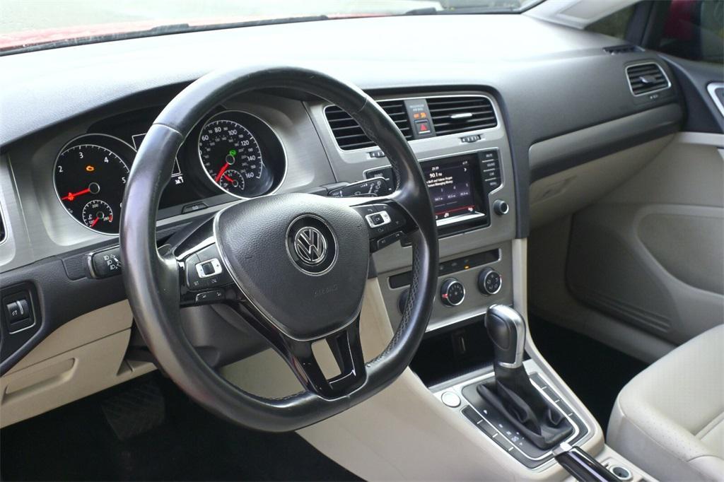used 2015 Volkswagen Golf SportWagen car, priced at $11,750