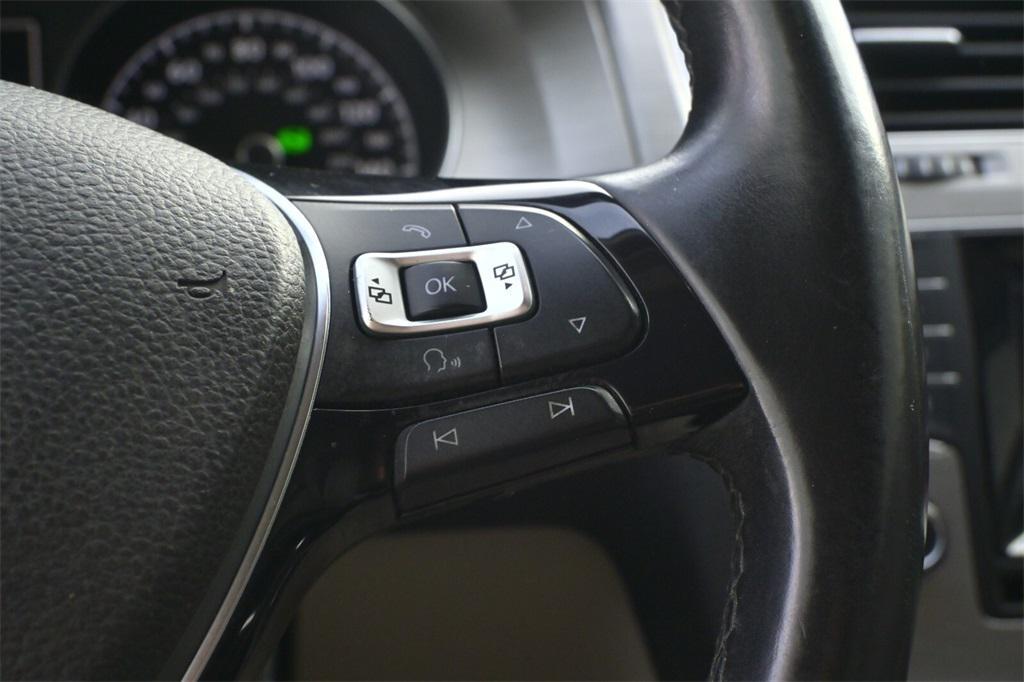 used 2015 Volkswagen Golf SportWagen car, priced at $11,750