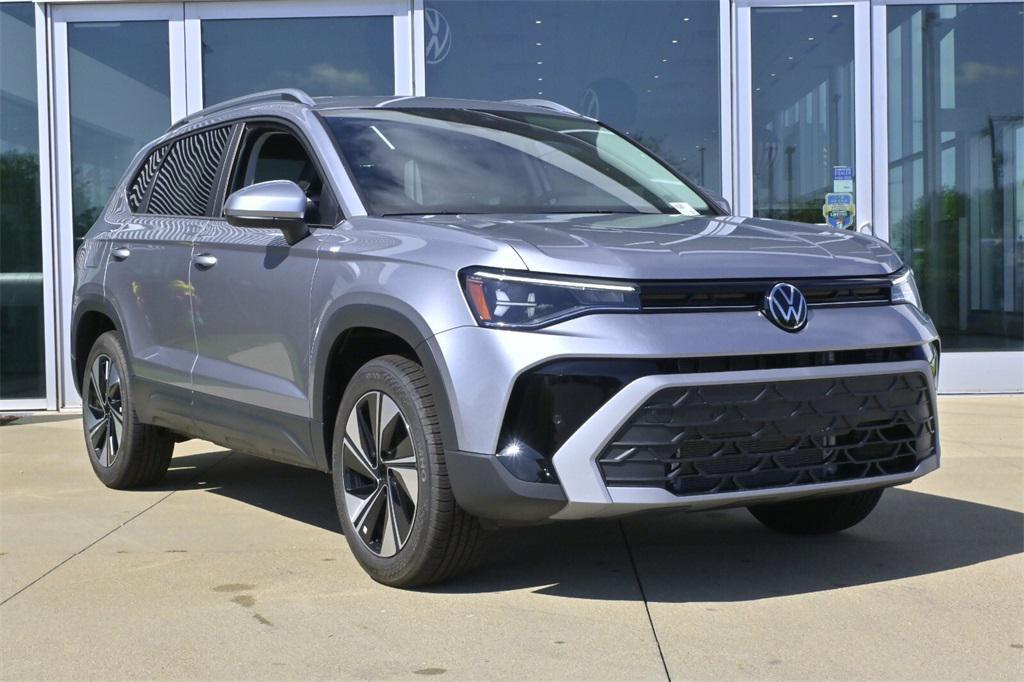 new 2025 Volkswagen Taos car, priced at $31,719