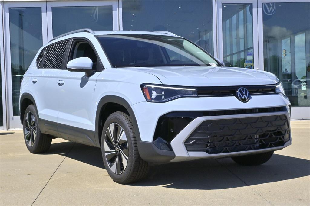 new 2025 Volkswagen Taos car, priced at $30,900