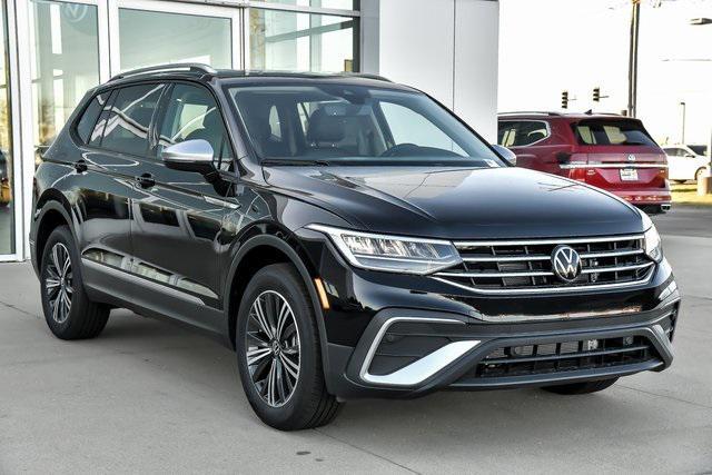 new 2024 Volkswagen Tiguan car, priced at $31,213