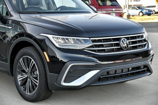 new 2024 Volkswagen Tiguan car, priced at $31,213