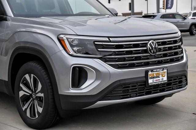 new 2025 Volkswagen Atlas car, priced at $41,006