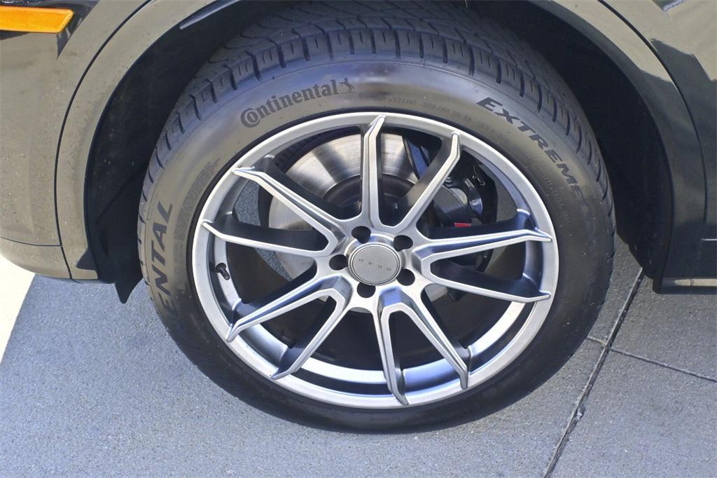 used 2020 Audi SQ5 car, priced at $19,891