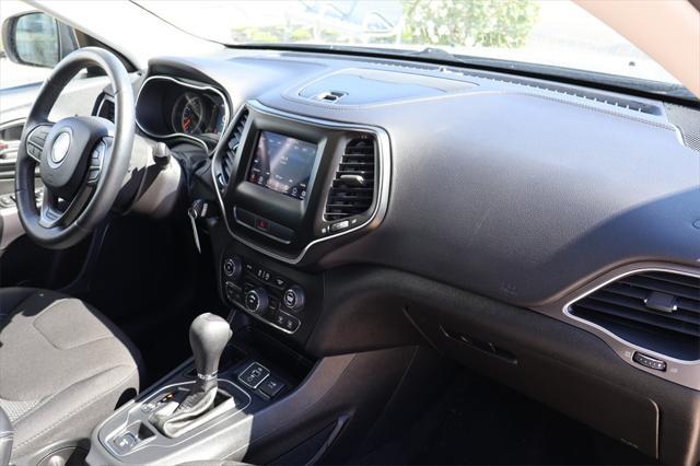 used 2019 Jeep Cherokee car, priced at $18,990