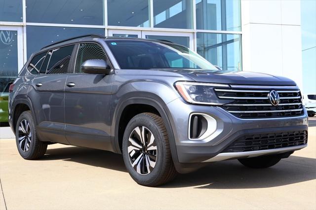 new 2025 Volkswagen Atlas car, priced at $38,504