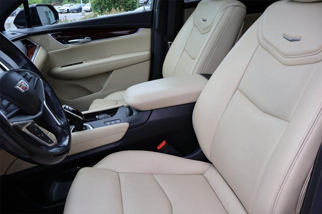 used 2019 Cadillac XT5 car, priced at $21,499