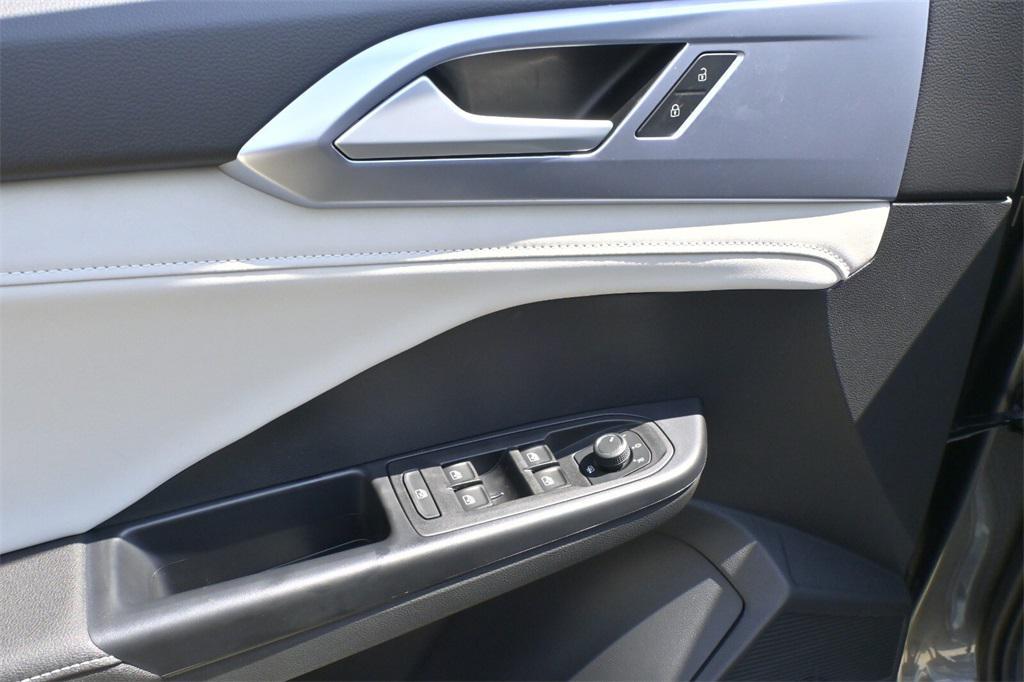 new 2025 Volkswagen Taos car, priced at $28,693