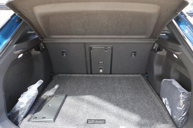 new 2025 Volkswagen ID.4 car, priced at $51,261