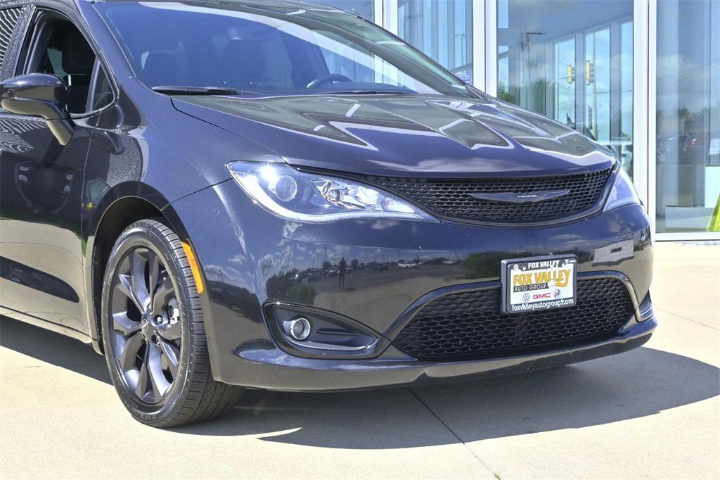 used 2020 Chrysler Pacifica car, priced at $18,791