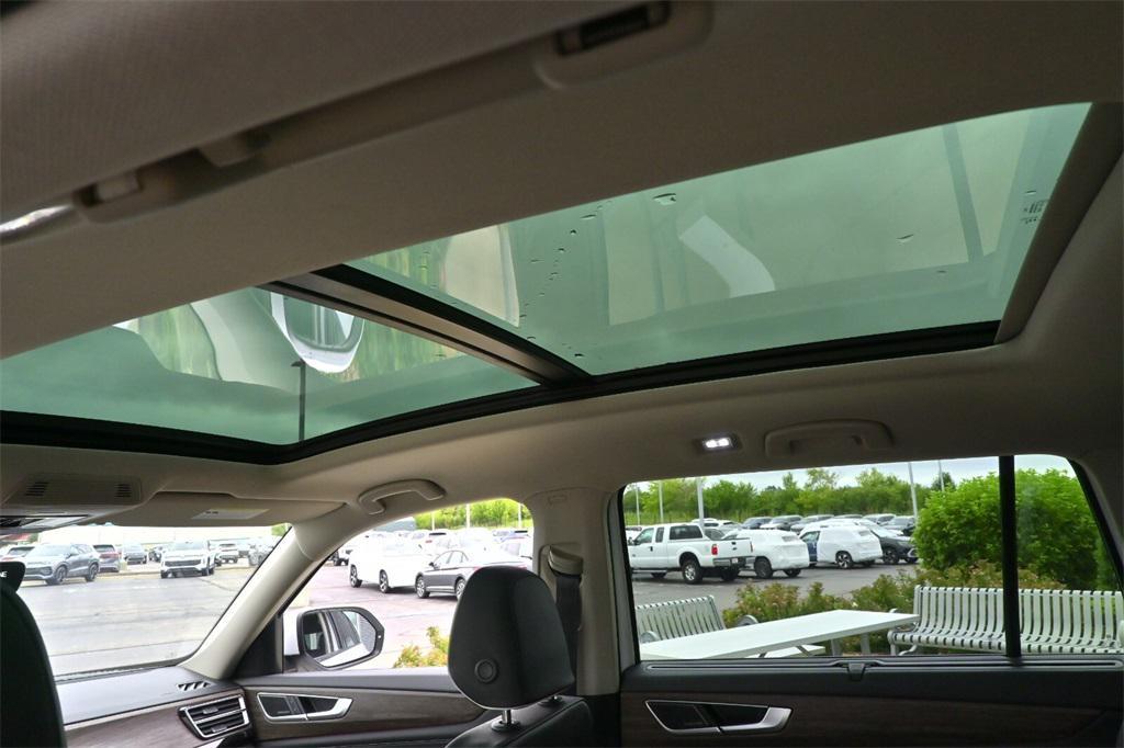 new 2026 Volkswagen Atlas car, priced at $56,233