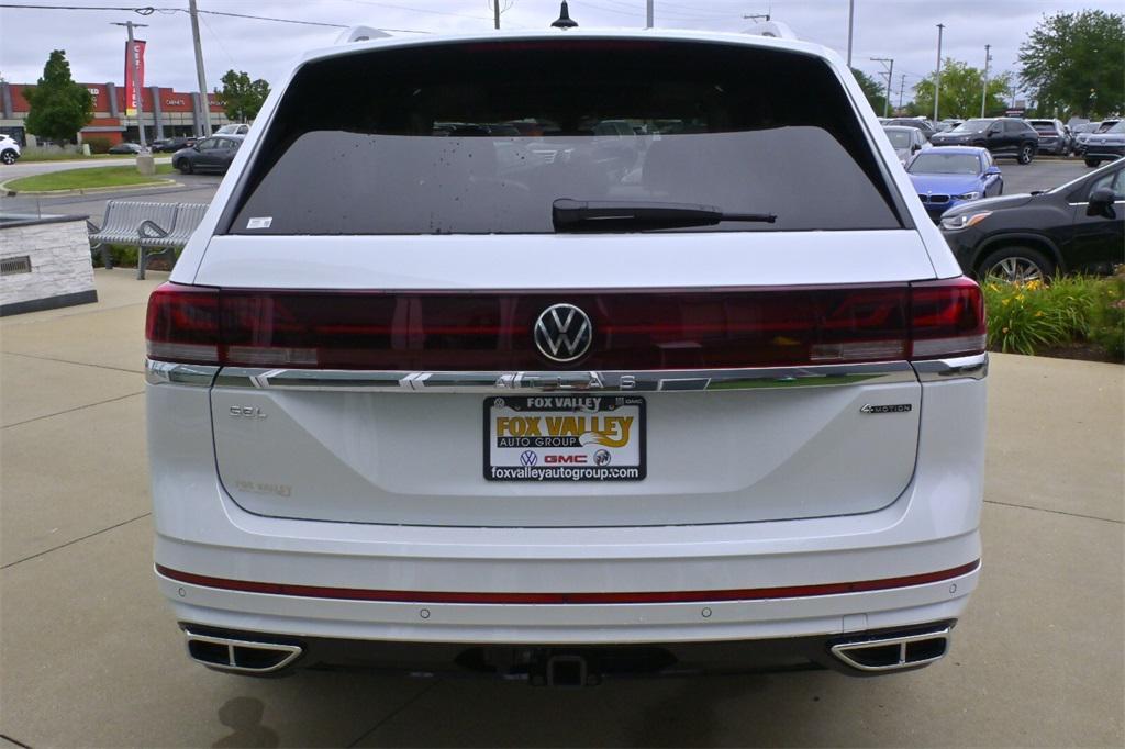 new 2026 Volkswagen Atlas car, priced at $56,233