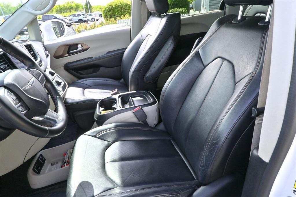 used 2017 Chrysler Pacifica car, priced at $12,691