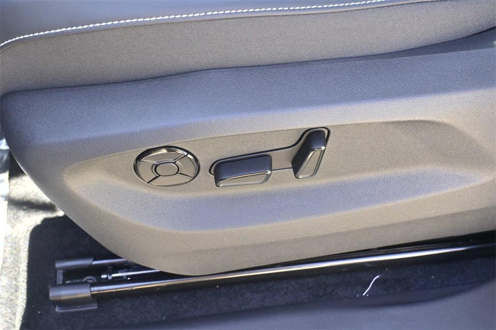 new 2025 Volkswagen Tiguan car, priced at $35,260
