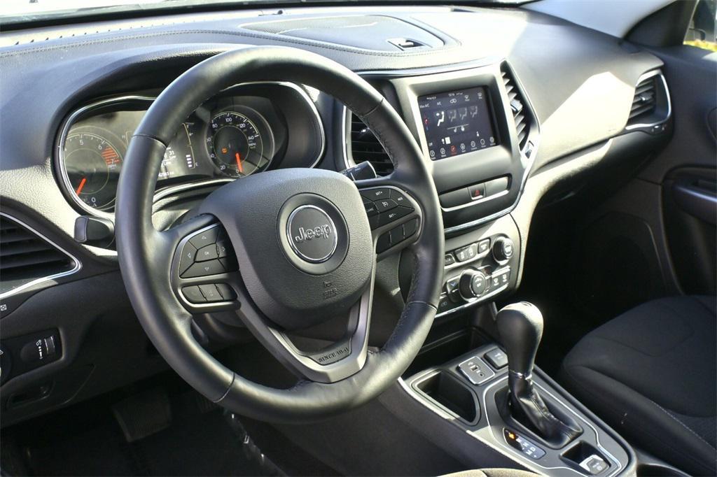 used 2019 Jeep Cherokee car, priced at $15,491