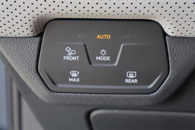 new 2025 Volkswagen Atlas car, priced at $45,915