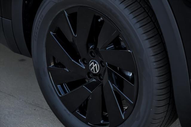 new 2024 Volkswagen Atlas Cross Sport car, priced at $41,508