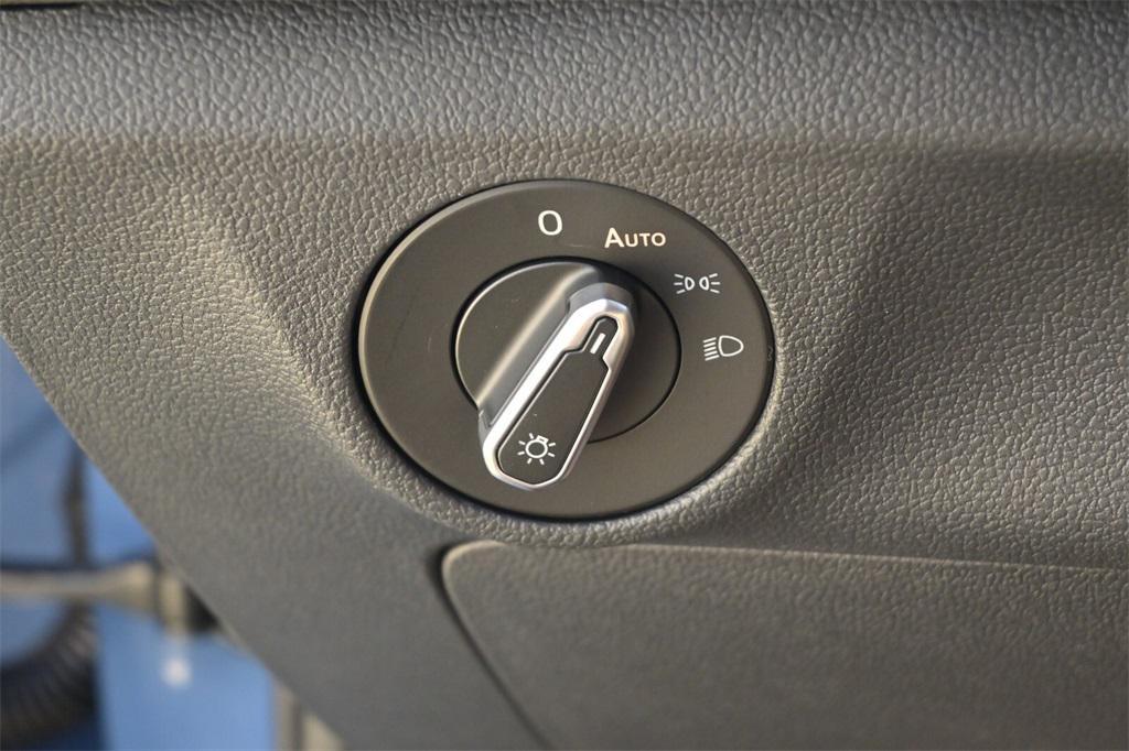 new 2025 Volkswagen Jetta car, priced at $23,017