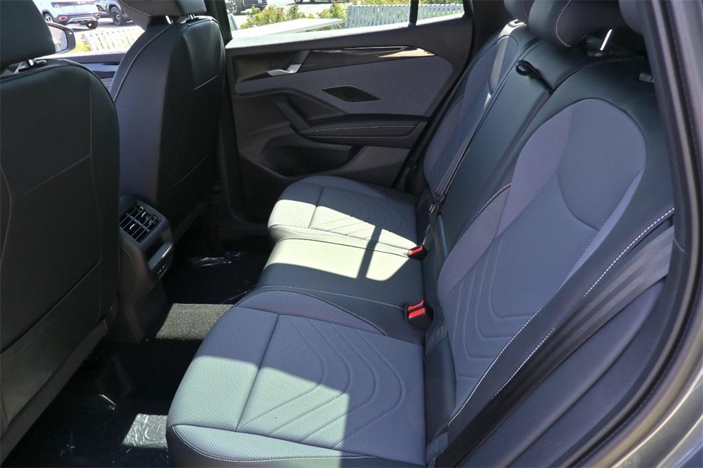 new 2025 Volkswagen Tiguan car, priced at $37,298