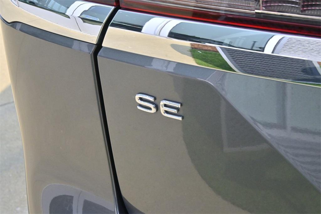 new 2025 Volkswagen Atlas car, priced at $41,943