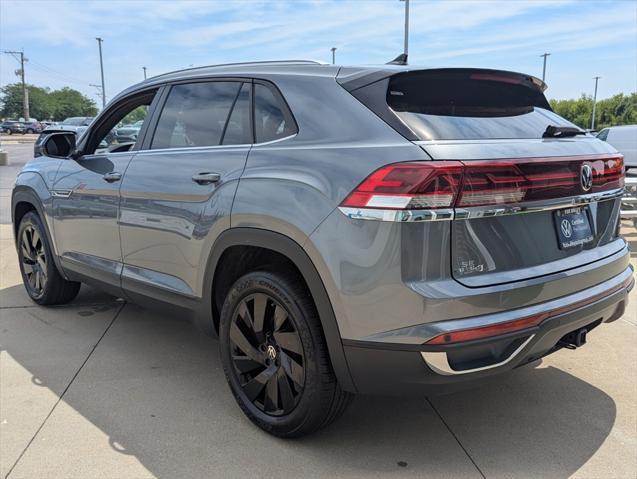used 2025 Volkswagen Atlas Cross Sport car, priced at $38,990
