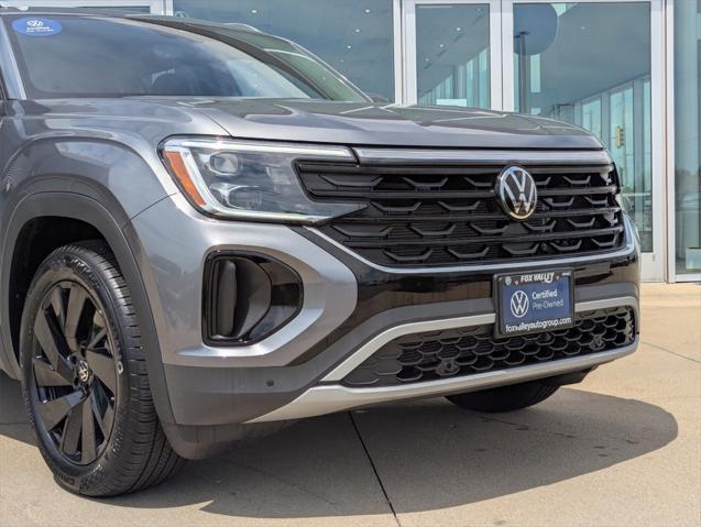 used 2025 Volkswagen Atlas Cross Sport car, priced at $38,990
