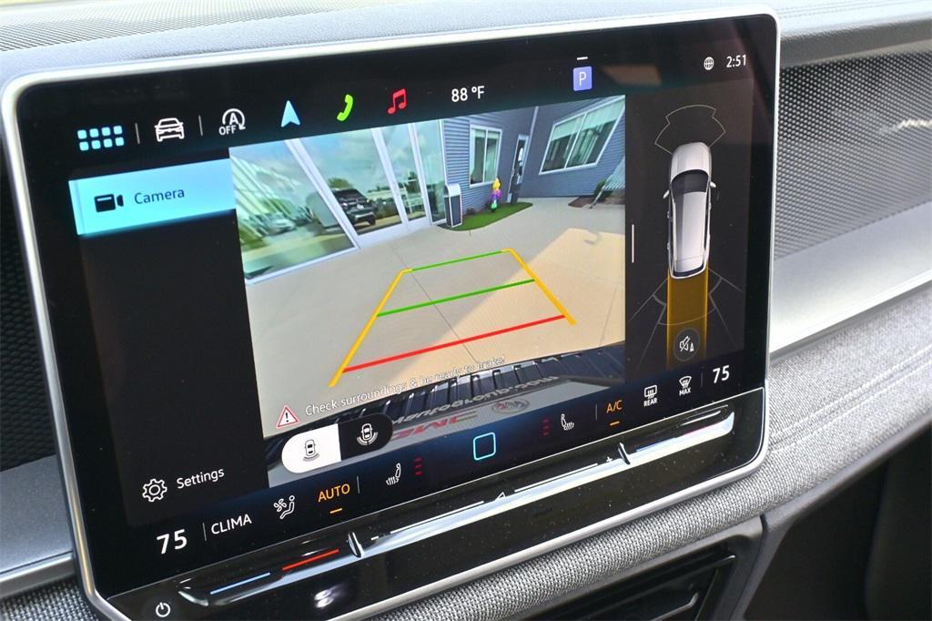 new 2025 Volkswagen Tiguan car, priced at $31,987