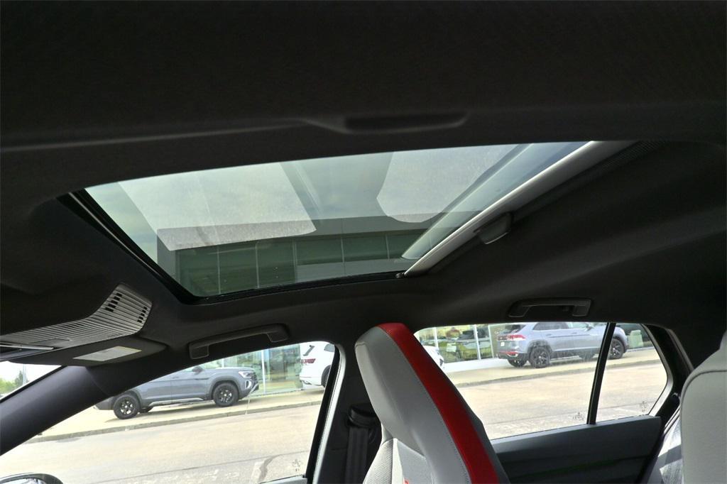 new 2025 Volkswagen Golf GTI car, priced at $39,313