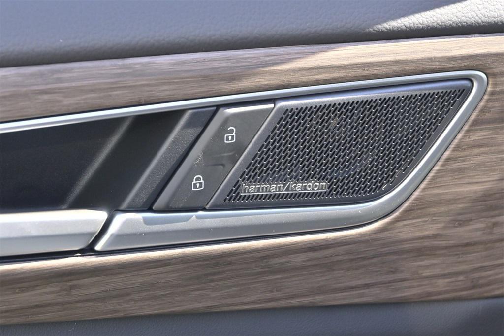 new 2026 Volkswagen Atlas car, priced at $56,750